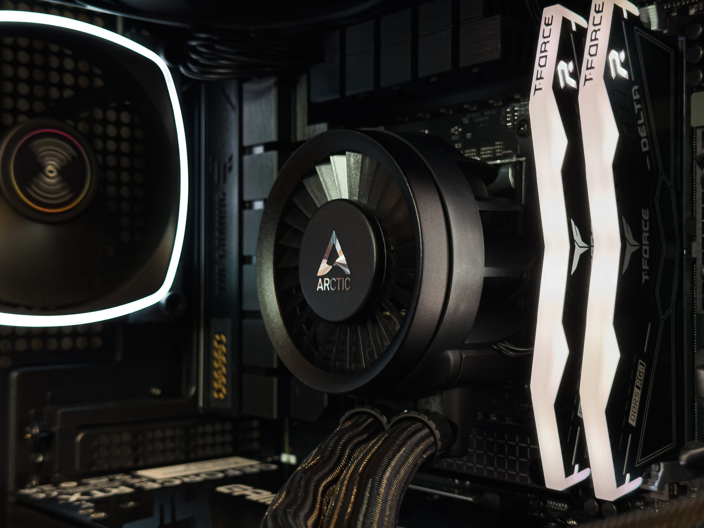 GGbuilds | RTX5080 PC
