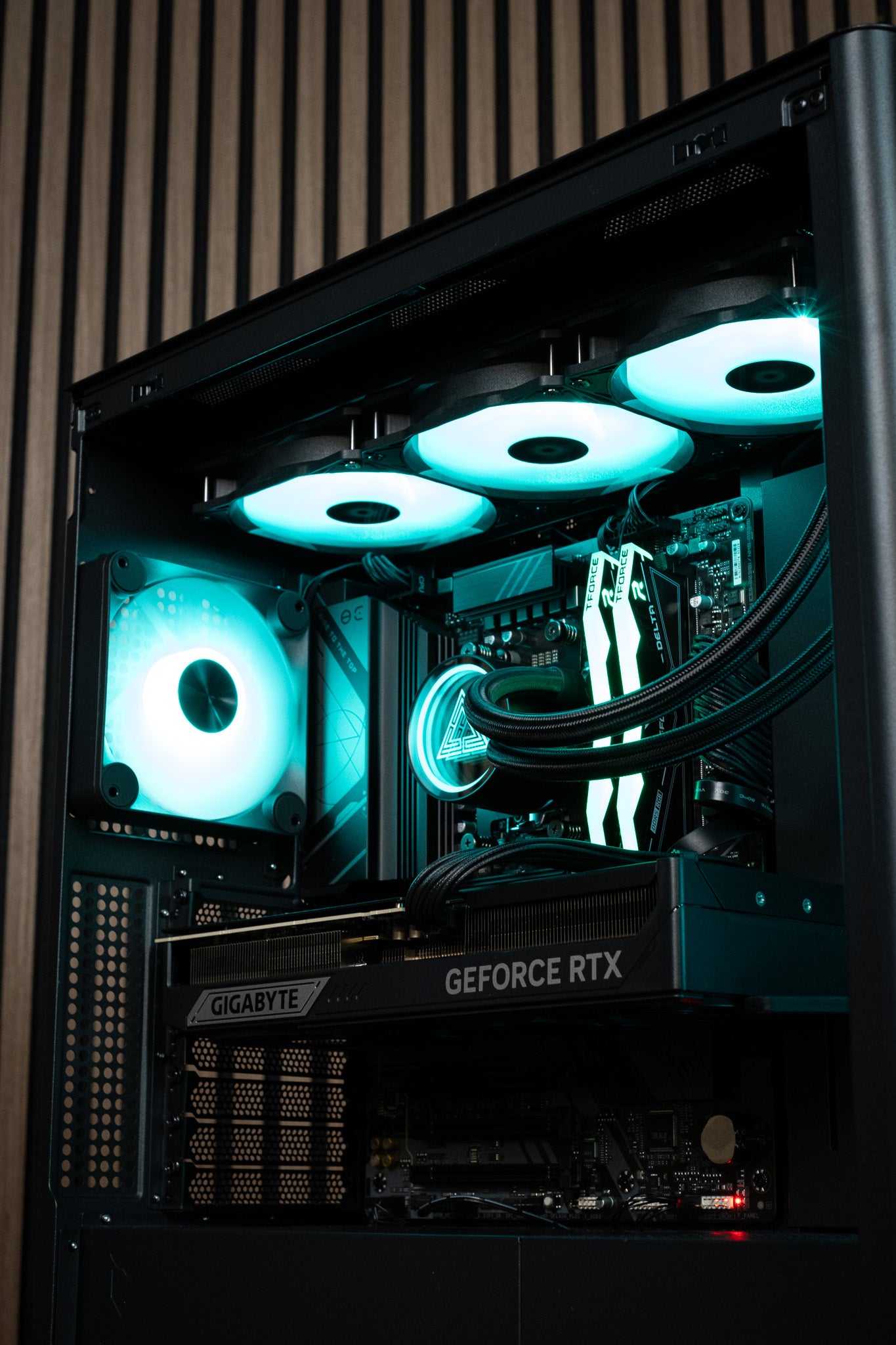GGbuilds | RTX5070Ti PC