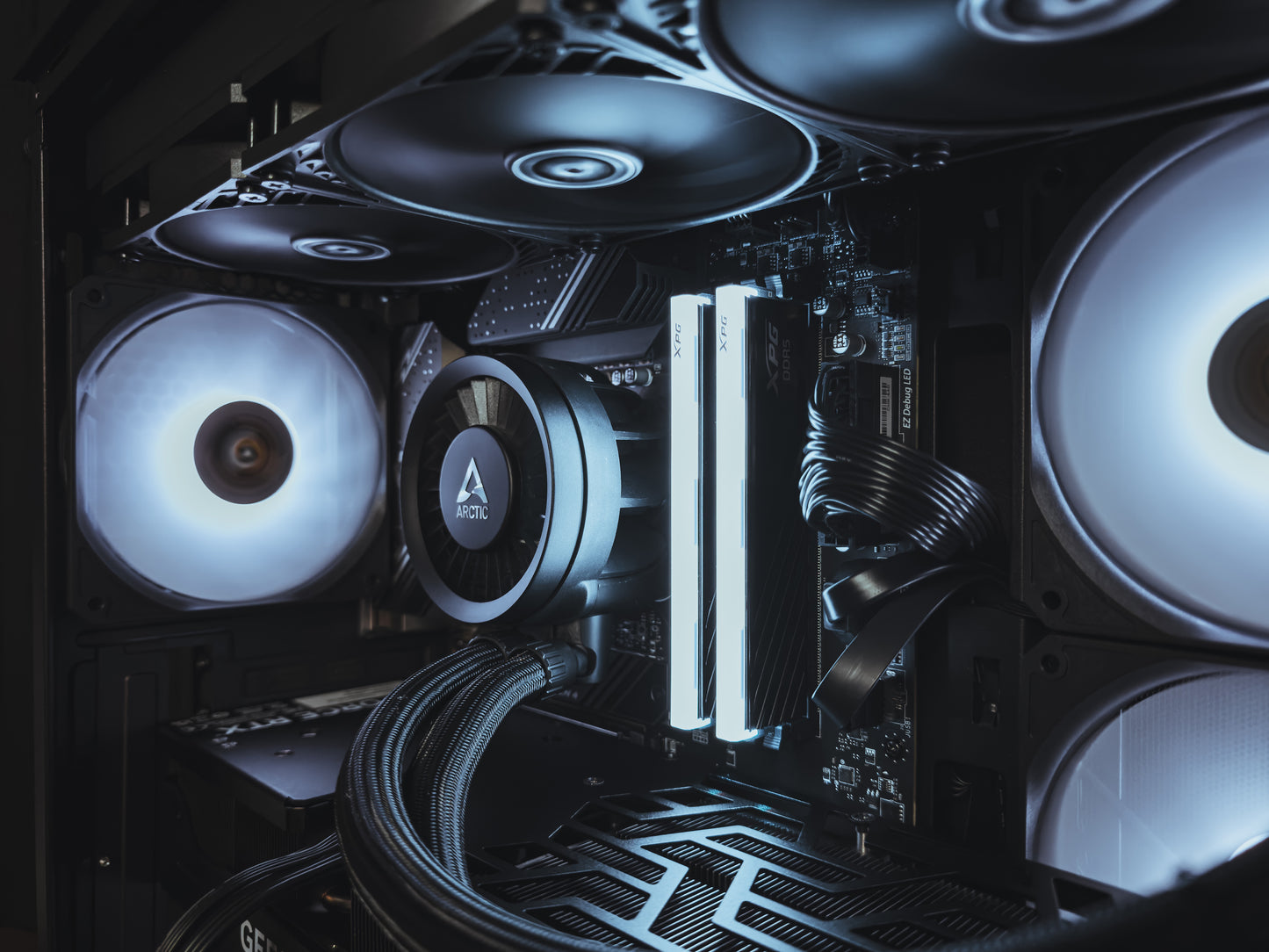 GGbuilds | RTX5080 PC